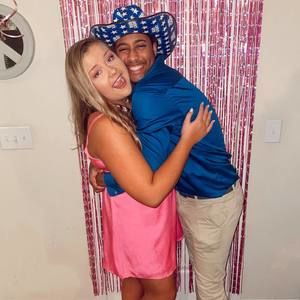 Meet your Posher, Taylor